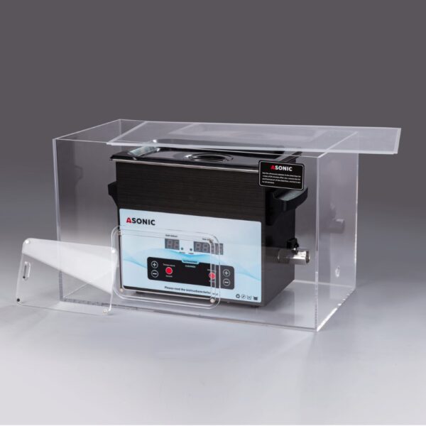 Öppen ljuddämpad låda med en 5 liters ASONIC ultraljudsrengörare utformad för tystare professionell rengöring.