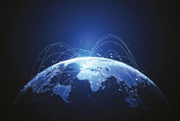 ASONIC HOME-serien ultraljudsrengörare som används hemma för rengöring av smycken, glasögon och små metallverktyg.